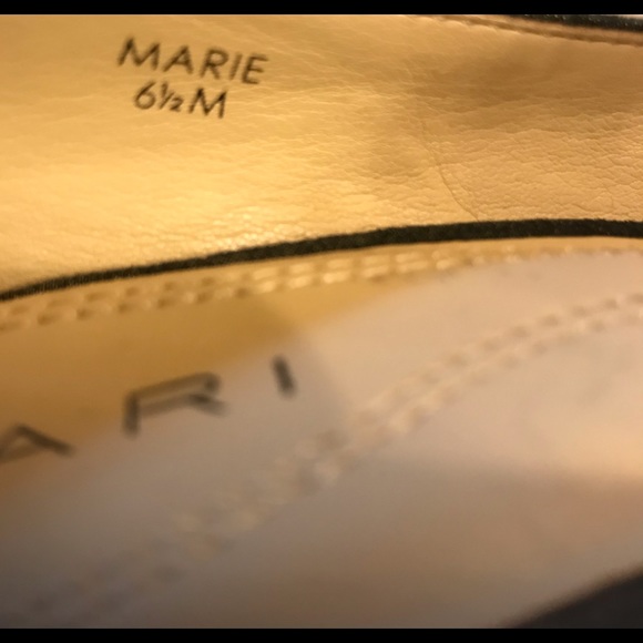 NWT SPARKLING PEWTER TAHARI PEEP TOE HEELS - Picture 5 of 5